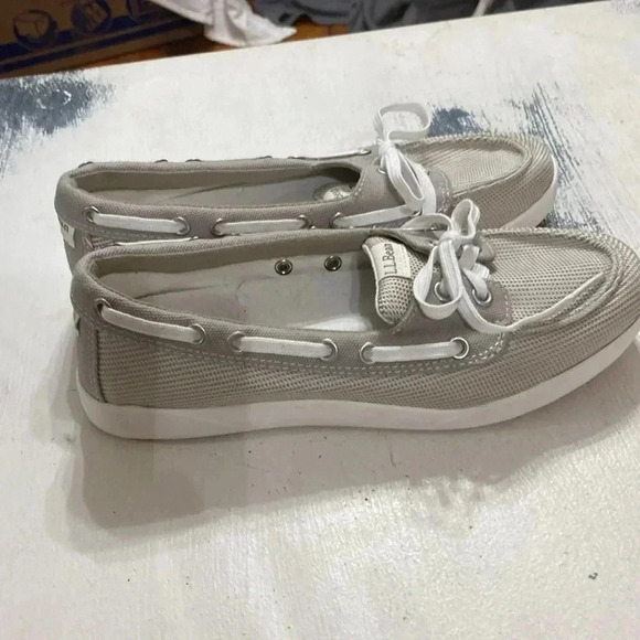 LL BEAN WO SIZE 8 TAUPE SLIP ON  BOAT SHOE EXCELLENT CLEAN CONDITION LACE UP - Picture 8 of 15